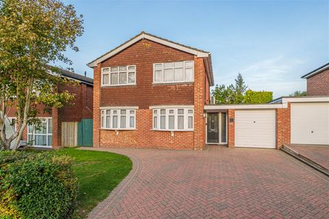 15 Stour Road, Oakley, Basingstoke, RG23 7AR