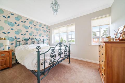 6 Beech Tree Close, Oakley, Basingstoke, RG23 7EF