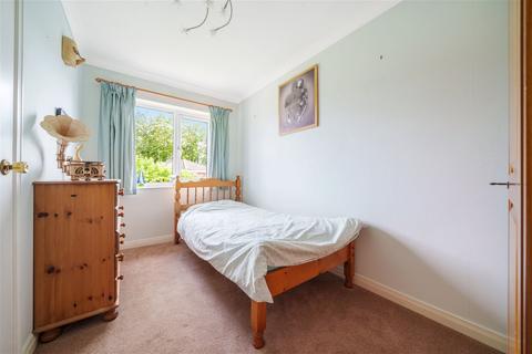 6 Beech Tree Close, Oakley, Basingstoke, RG23 7EF