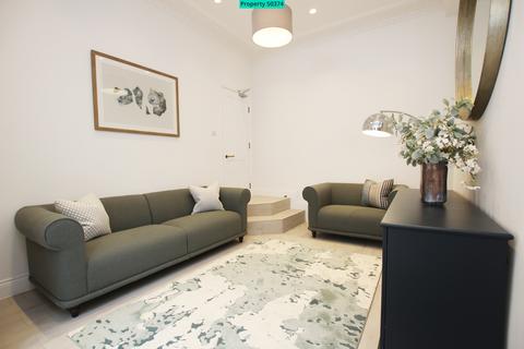 6 bedroom terraced house to rent, Branksome Road, London, SW2