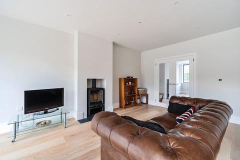 Bramley House, 4a Pardown, Oakley, Basingstoke, RG23 7DY