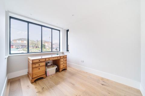 Bramley House, 4a Pardown, Oakley, Basingstoke, RG23 7DY