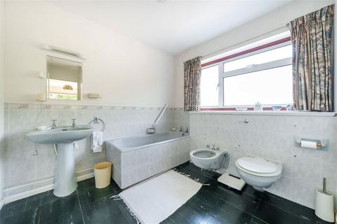1 Rectory Road, Oakley, Basingstoke, RG23 7LJ