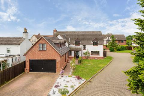 5 bedroom detached house for sale, The Maynards, Broom, SG18