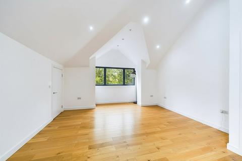 3 bedroom apartment to rent, 49 St. Marks Road, Maidenhead, Berkshire, SL6