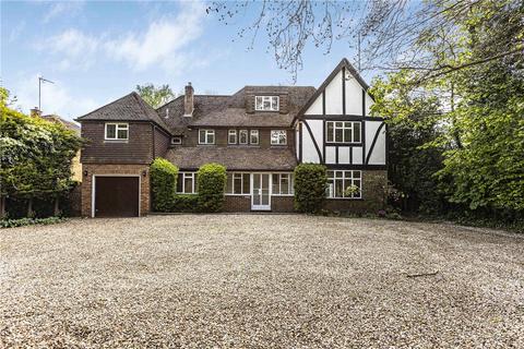 6 bedroom detached house to rent, Firs Walk, Tewin, Welwyn, Hertfordshire