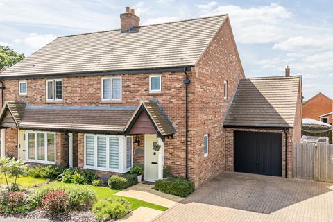 3 bedroom semi-detached house for sale, Apple Dell View, Overton,