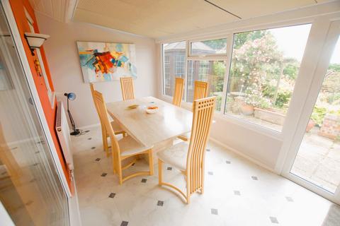 10 Corunna Close, Hythe, CT21 5EA