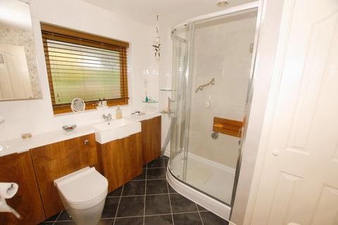 10 Corunna Close, Hythe, CT21 5EA