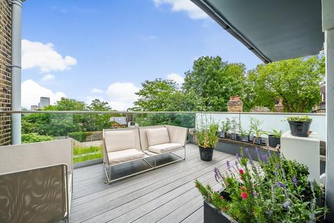 2 bedroom terraced house for sale, Tyrwhitt Road, Brockley