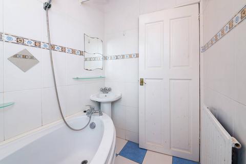 27 Monkland View Crescent, Baillieston, Glasgow, G69 7SA