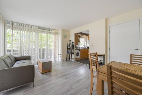 Flat 15, Constable House Cassilis Road, London, E14 9LH