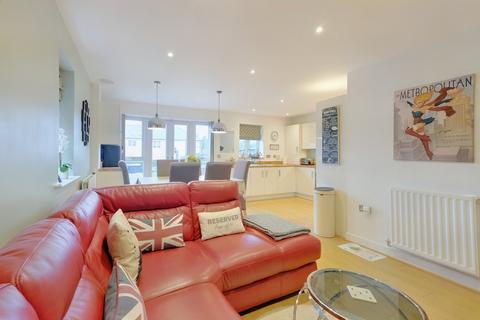 7 Beeches Crescent, Chelmsford, CM1 2FU