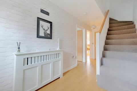 7 Beeches Crescent, Chelmsford, CM1 2FU