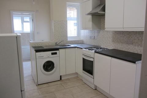 1 bedroom end of terrace house for sale, Woking GU21