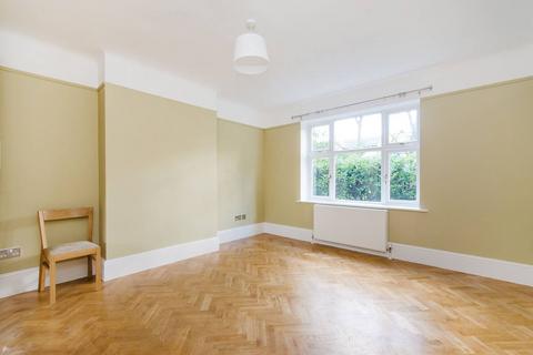 2 bedroom flat to rent, Hamilton Road, Ealing Broadway, London, W5