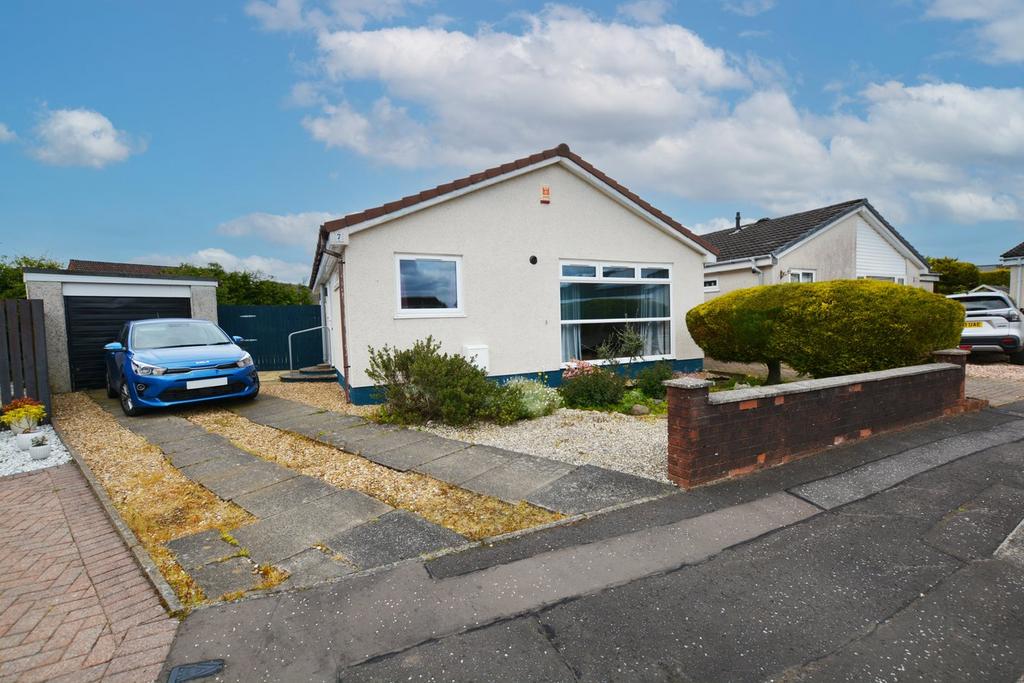 Nairn Close, Stewarton, Kilmarnock, KA3 2 bed detached bungalow for sale £179,995