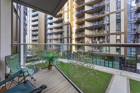 2 bedroom apartment for sale, Enterprise Way, Wandsworth, SW18