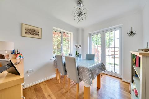 3 bedroom end of terrace house for sale, Burgage Field, Whitchurch, Hampshire, RG28 7DQ