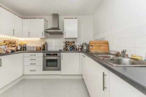 2 bedroom apartment for sale, Hardwicks Square, London, SW18