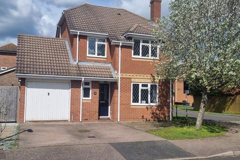 28 Alberta Drive, Smallfield, Horley, RH6 9QU