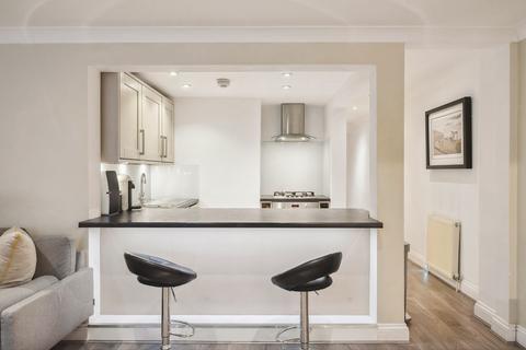 2 bedroom flat for sale, Westbourne Gardens, London, W2