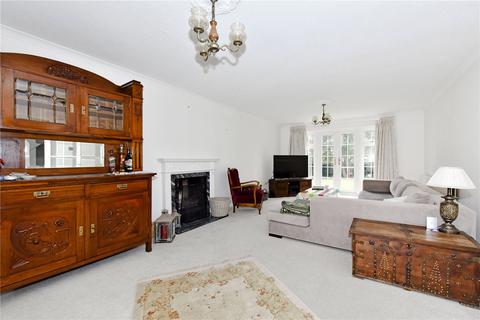 5 bedroom detached house to rent, The Binghams, Maidenhead, Berkshire, SL6