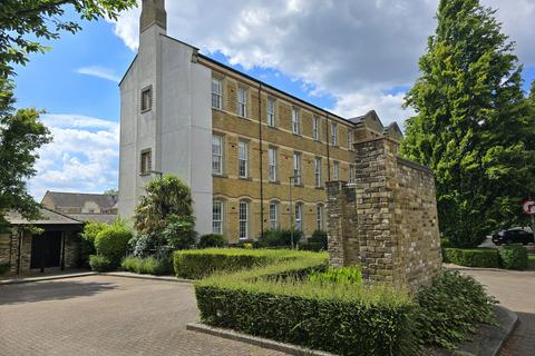 13 Brigade Place, Caterham, CR3 5ZU