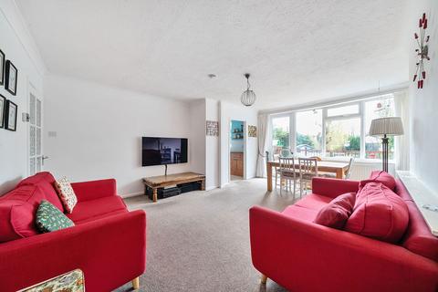 1 Kingfisher Close, Whitchurch, RG28 7LL