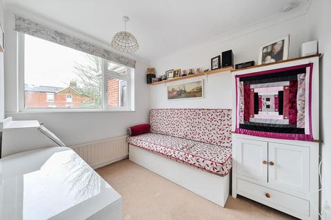 1 Kingfisher Close, Whitchurch, RG28 7LL