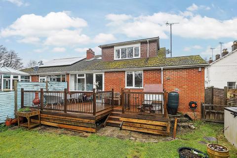 1 Kingfisher Close, Whitchurch, RG28 7LL