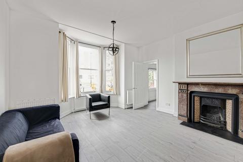 3 bedroom apartment for sale, Mount Park Road, London, W5