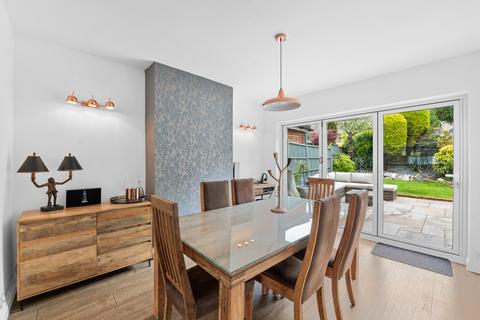 47 Whitefield Avenue, Purley, CR8 4BP