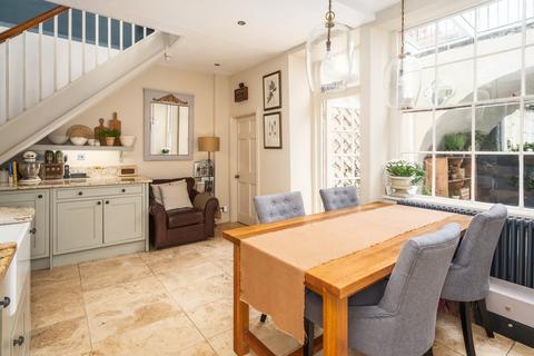 3 bedroom apartment for sale, Belmont, Bath, BA1