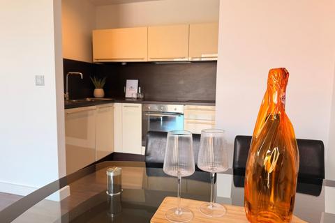 2 bedroom flat to rent, Kelham Island, Sheffield, South Yorkshire, S3