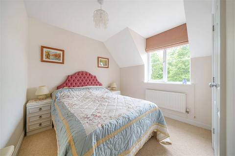 4 bedroom detached house for sale, Park View, Whitchurch, RG28 7FE