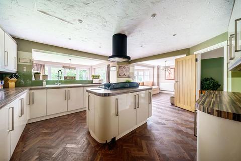 9 Caesars Way, Whitchurch, RG28 7ST