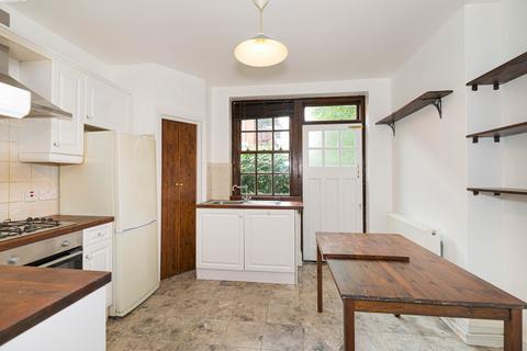 3 bedroom flat for sale, Moodkee Street, London, SE16