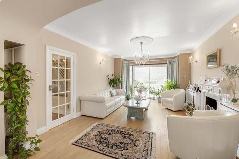 undefined, The Ridings, London, W5