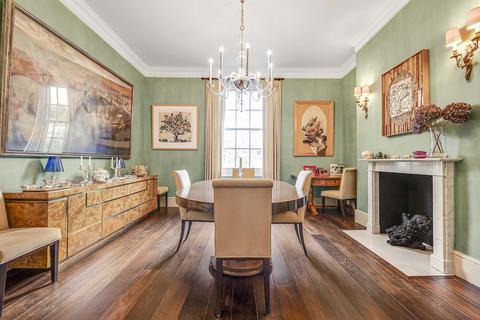 Flat 5, 4 Egerton Place, London, SW3 2EF