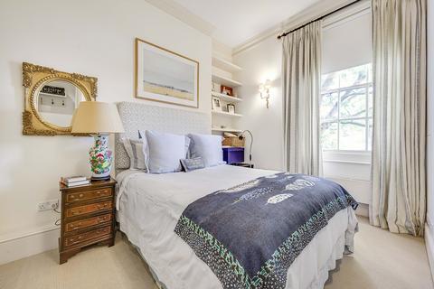 Flat 5, 4 Egerton Place, London, SW3 2EF