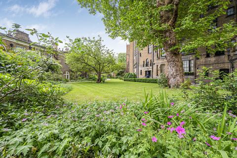Flat 5, 4 Egerton Place, London, SW3 2EF