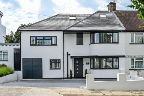 6 Meadow Hill, New Malden, KT3 5RQ