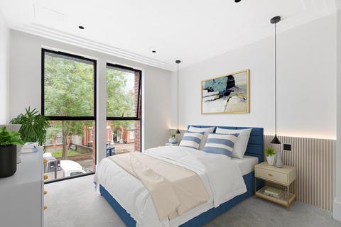 2 bedroom flat for sale, Ivy Gardens, Inglis Road, Ealing, London, W5