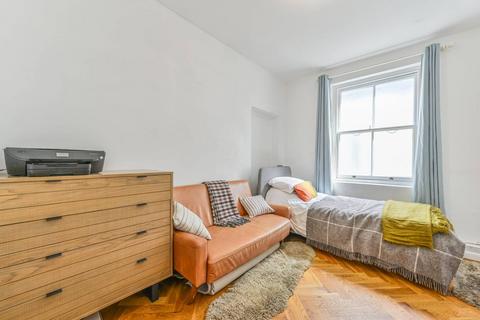 Flat 15, Carlisle Mansions Carlisle Place, London, SW1P 1HX