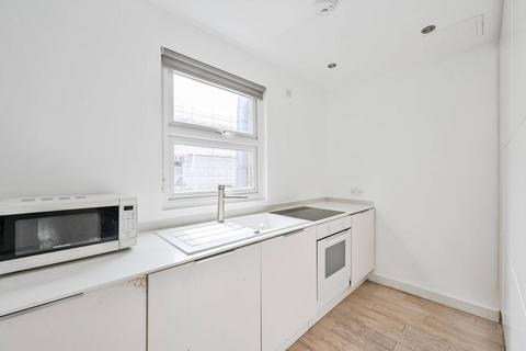 2 bedroom flat for sale, Cavell Street, Whitechapel, London, E1