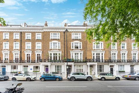 1 bedroom flat for sale, Oakley Street, Chelsea, London, SW3