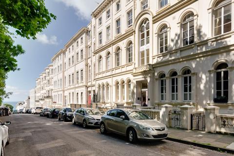 2 bedroom apartment for sale, Norfolk Terrace, Brighton