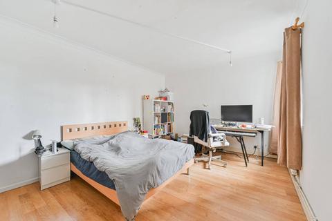 1 bedroom flat for sale, Streatham High Road, SW16, Streatham Hill, London, SW16