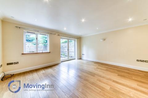 4 bedroom terraced house to rent, Rojack Road, Forest Hill, SE23